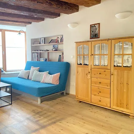 Fassbinder Apartment Hall in Tirol